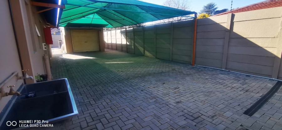 To Let commercial Property for Rent in Three Rivers Gauteng