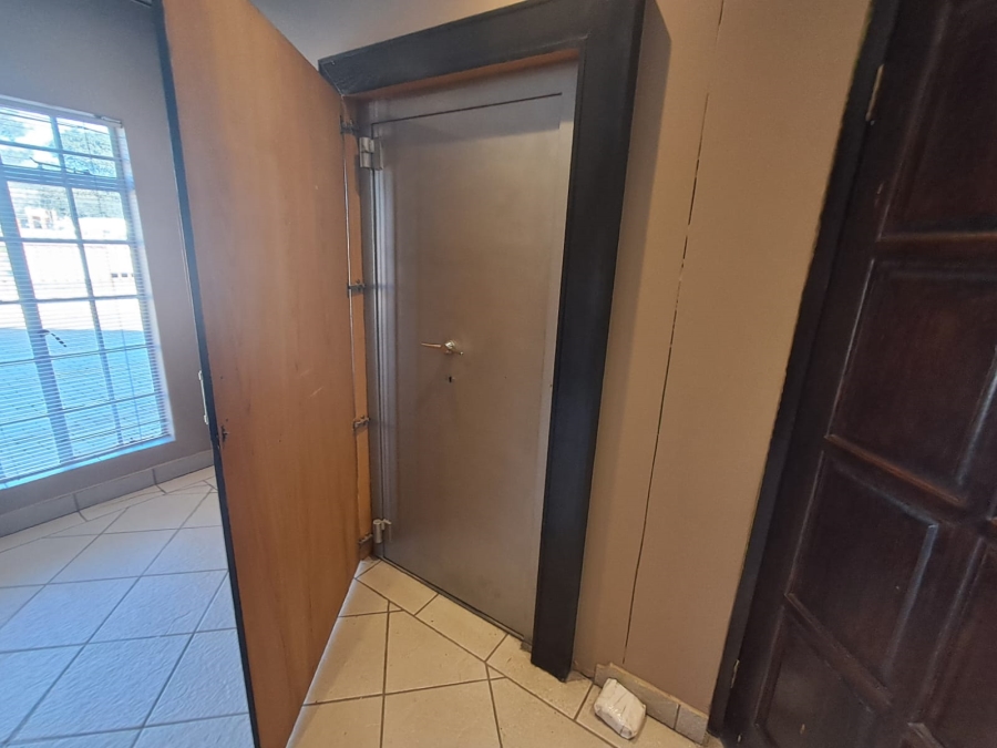 Commercial Property for Sale in Three Rivers Gauteng