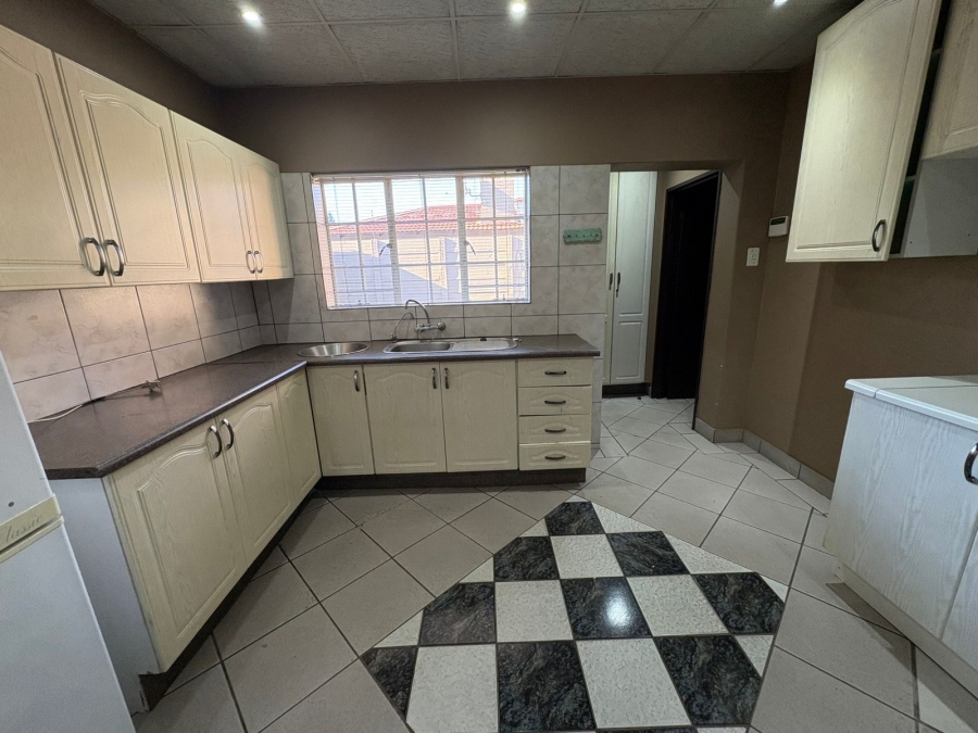 Commercial Property for Sale in Three Rivers Gauteng