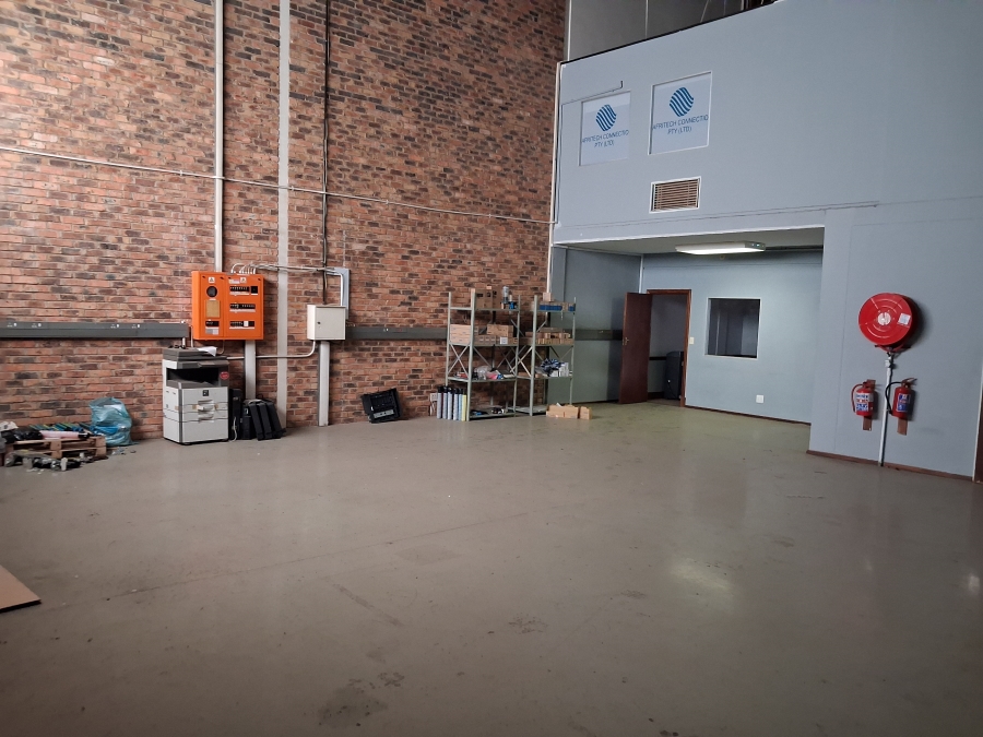 To Let commercial Property for Rent in Randjespark Gauteng
