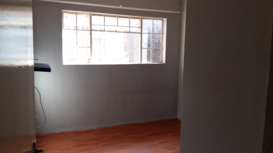 To Let 2 Bedroom Property for Rent in Birchleigh Gauteng