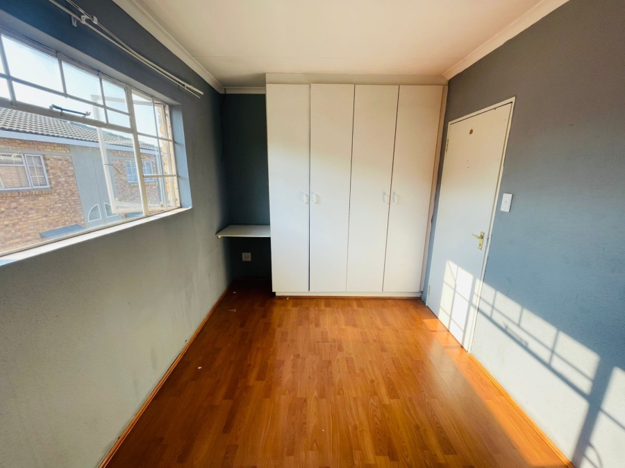 To Let 2 Bedroom Property for Rent in Birchleigh Gauteng