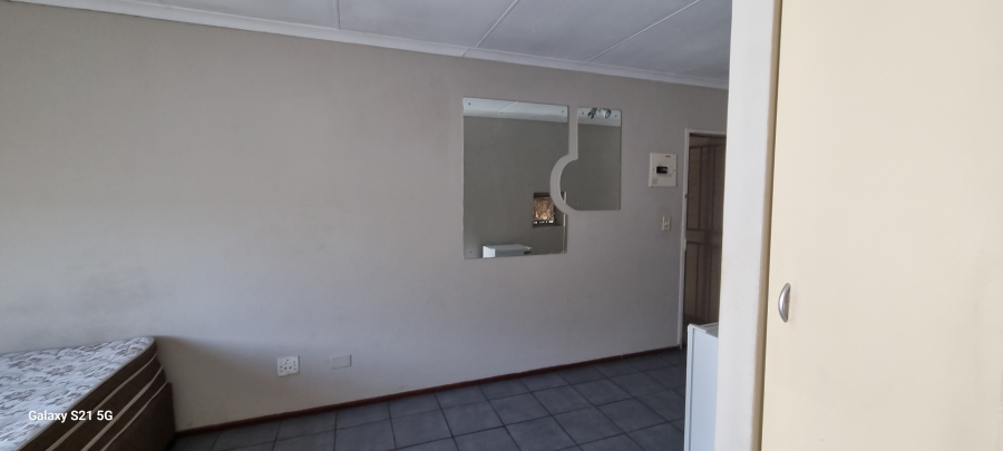 1 Bedroom Property for Sale in Hatfield Gauteng