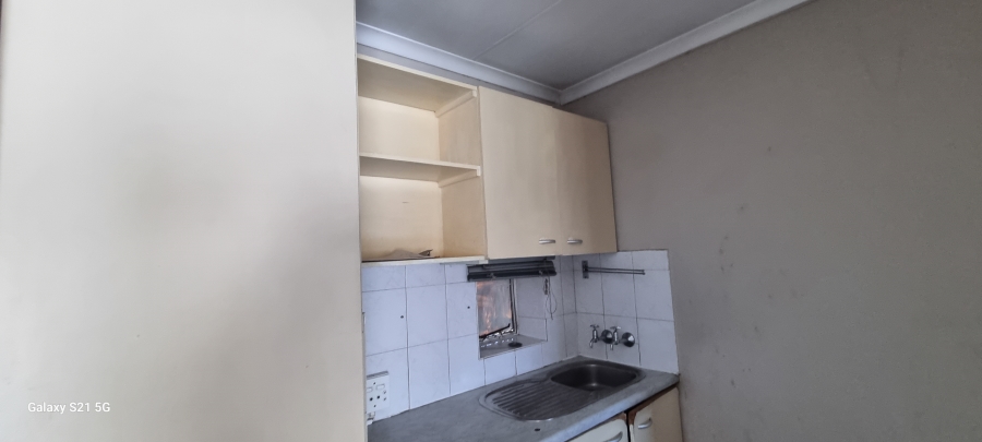 1 Bedroom Property for Sale in Hatfield Gauteng