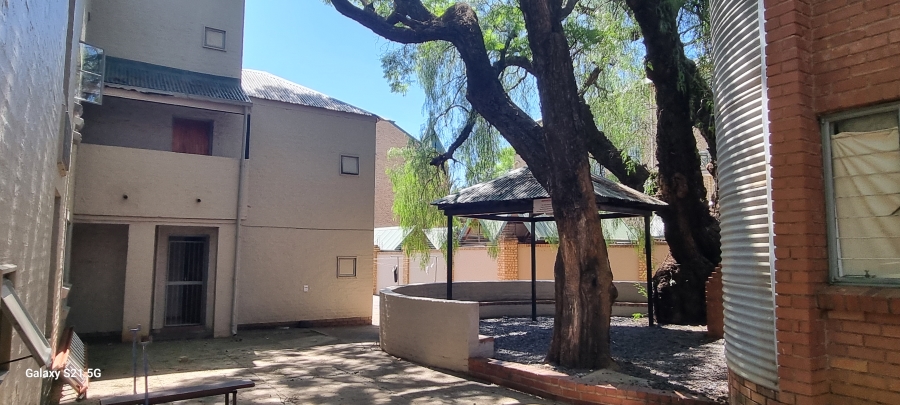 1 Bedroom Property for Sale in Hatfield Gauteng