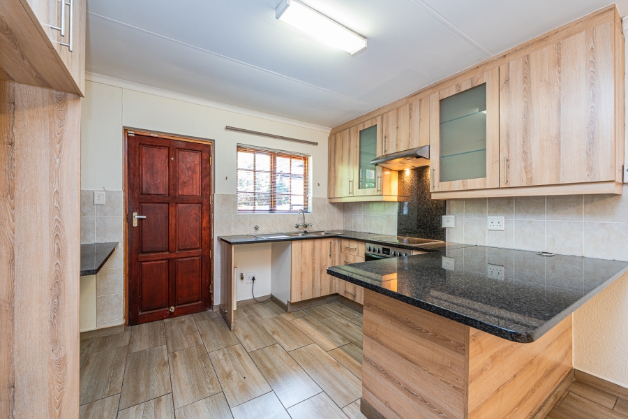 3 Bedroom Property for Sale in Pinehaven Gauteng