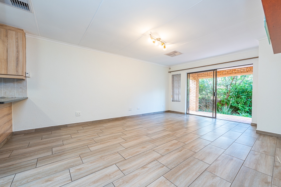 3 Bedroom Property for Sale in Pinehaven Gauteng