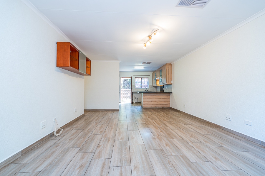 3 Bedroom Property for Sale in Pinehaven Gauteng