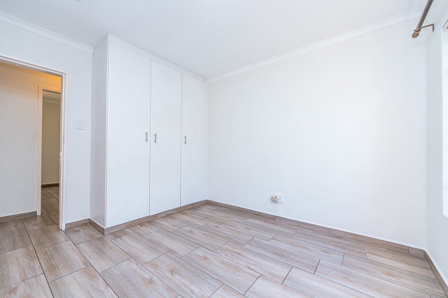 3 Bedroom Property for Sale in Pinehaven Gauteng