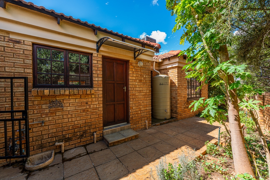 3 Bedroom Property for Sale in Pinehaven Gauteng