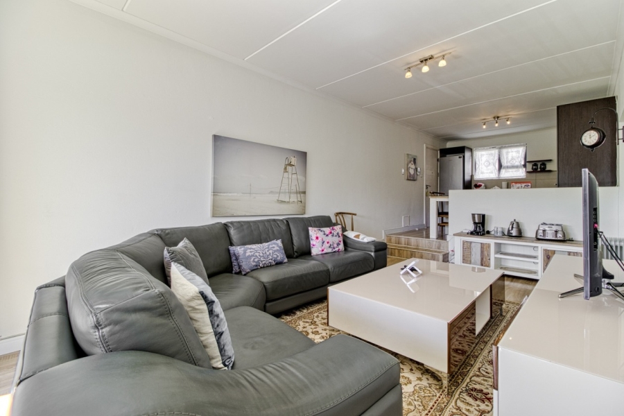 To Let 2 Bedroom Property for Rent in Fourways Gauteng