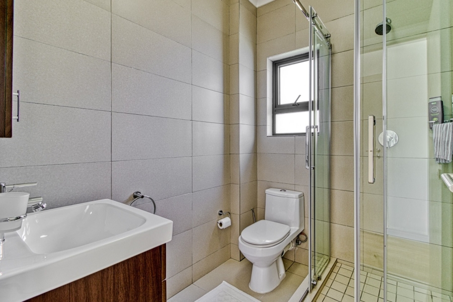 To Let 2 Bedroom Property for Rent in Fourways Gauteng