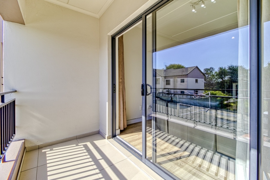 To Let 2 Bedroom Property for Rent in Fourways Gauteng