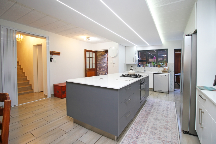 3 Bedroom Property for Sale in Fairland Gauteng