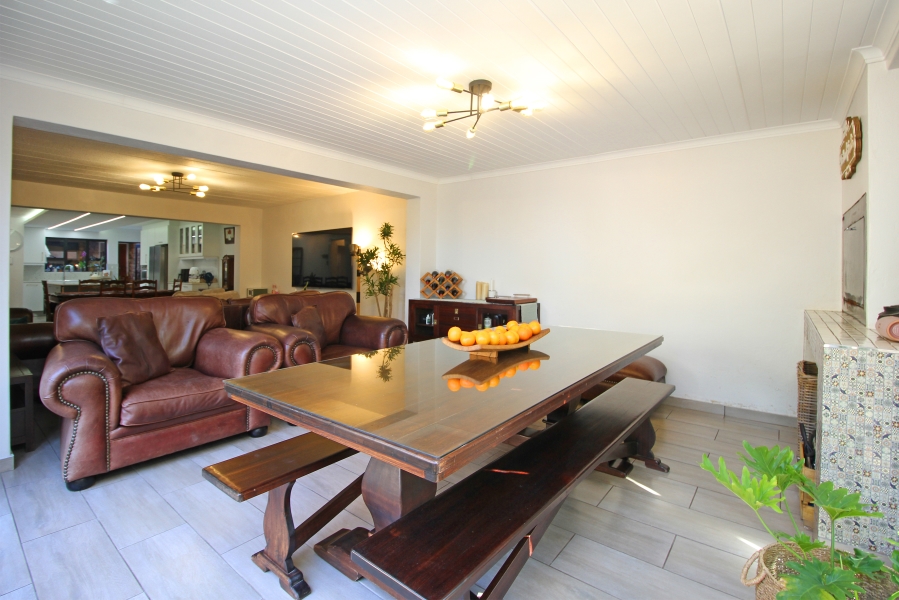 3 Bedroom Property for Sale in Fairland Gauteng
