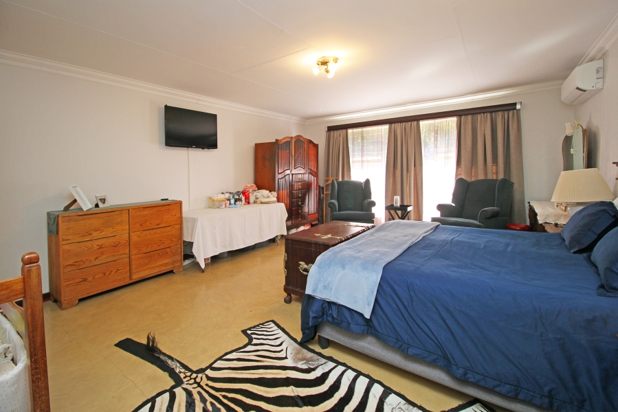 3 Bedroom Property for Sale in Fairland Gauteng