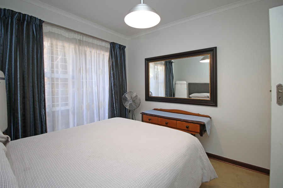 3 Bedroom Property for Sale in Fairland Gauteng