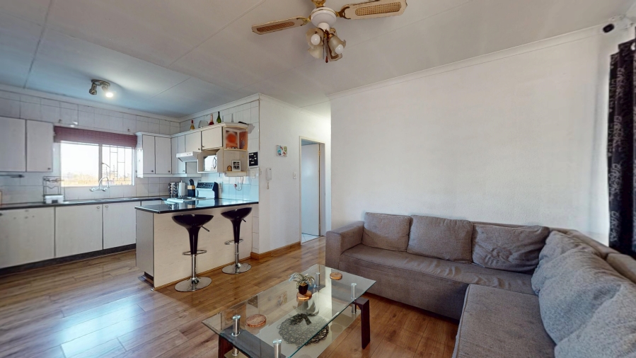 4 Bedroom Property for Sale in Brentwood Gauteng