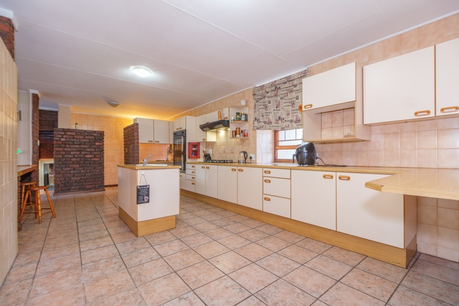3 Bedroom Property for Sale in Constantia Kloof Gauteng