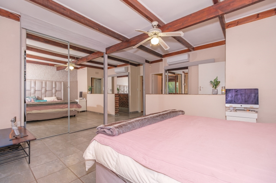 3 Bedroom Property for Sale in Constantia Kloof Gauteng