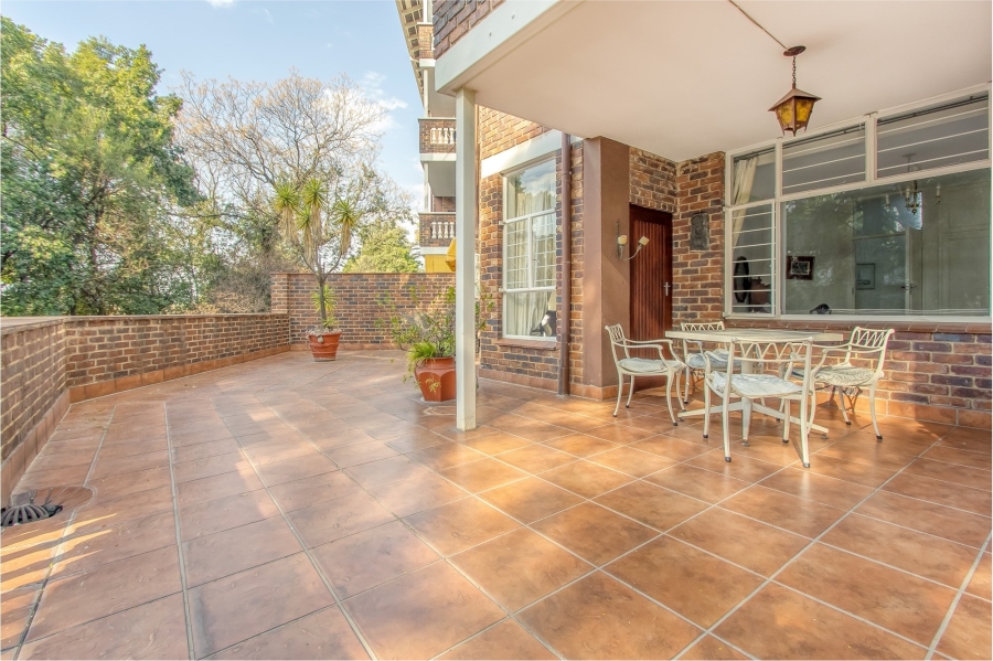 2 Bedroom Property for Sale in Sandown Gauteng