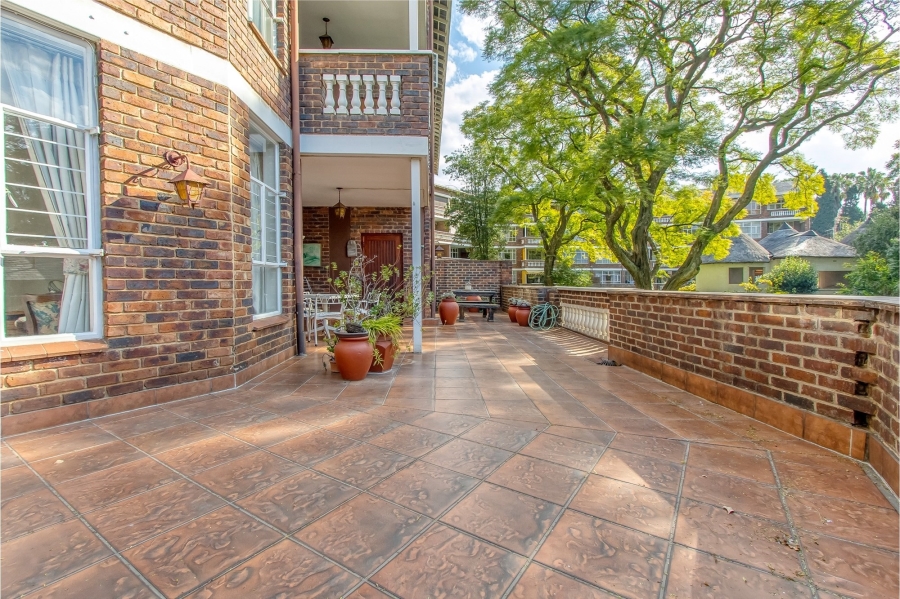 2 Bedroom Property for Sale in Sandown Gauteng