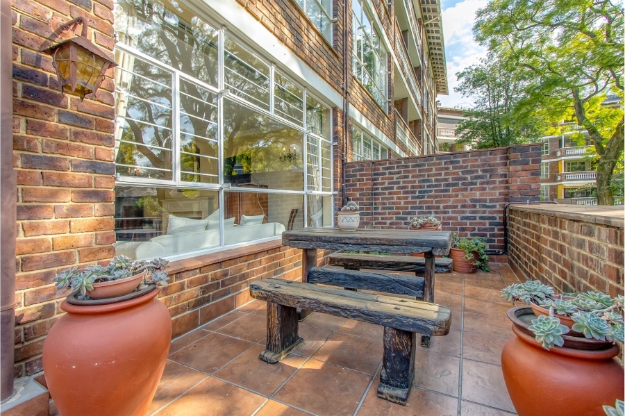 2 Bedroom Property for Sale in Sandown Gauteng
