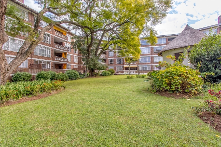 2 Bedroom Property for Sale in Sandown Gauteng