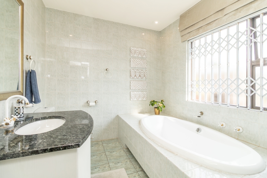 4 Bedroom Property for Sale in River Club Gauteng