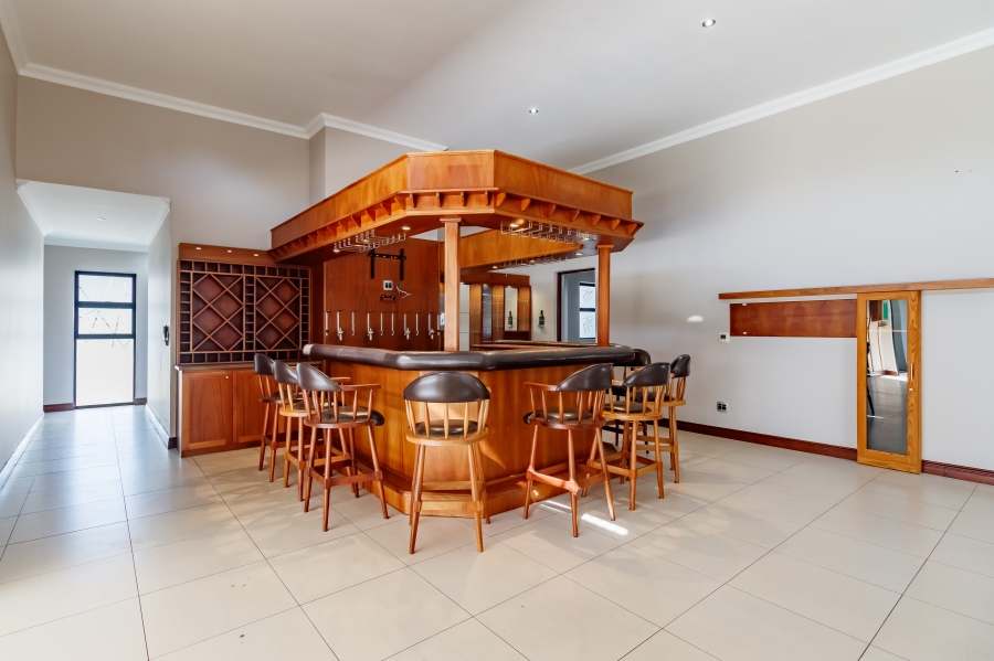5 Bedroom Property for Sale in Midlands Estate Gauteng