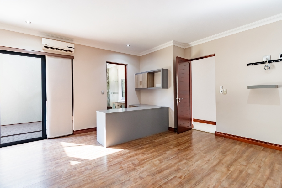 5 Bedroom Property for Sale in Midlands Estate Gauteng