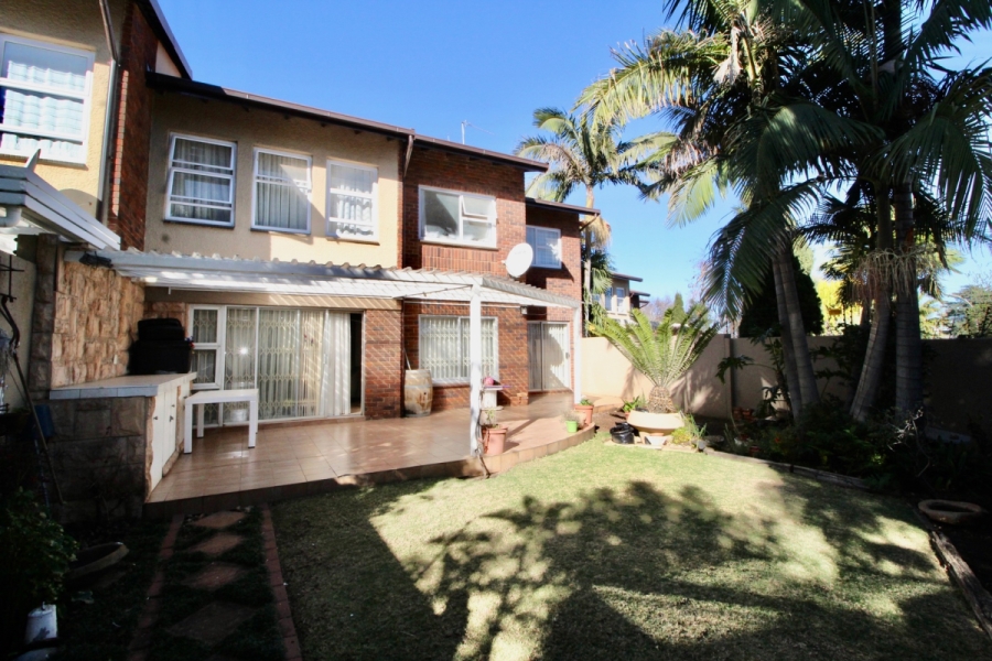 4 Bedroom Property for Sale in Highway Gardens Gauteng