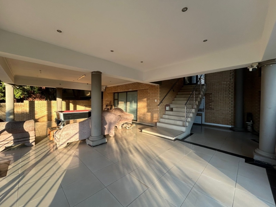 8 Bedroom Property for Sale in Eldo Glen Gauteng