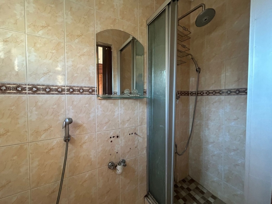 8 Bedroom Property for Sale in Eldo Glen Gauteng