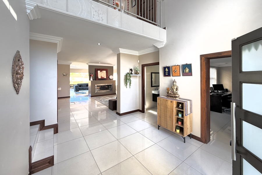 4 Bedroom Property for Sale in Crescent Wood Country Estate Gauteng