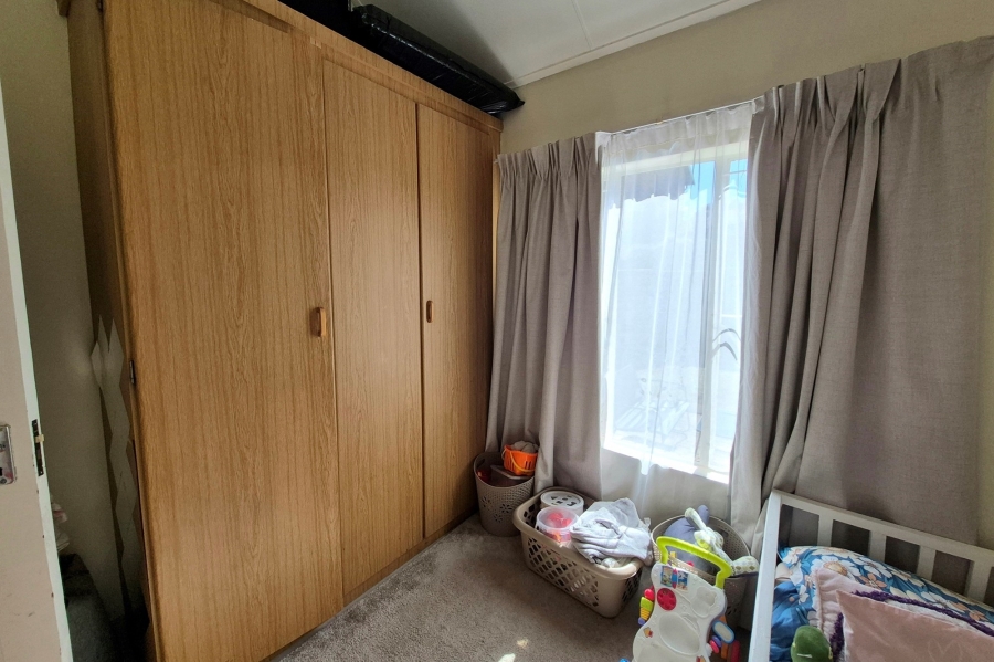To Let 3 Bedroom Property for Rent in Die Hoewes Gauteng
