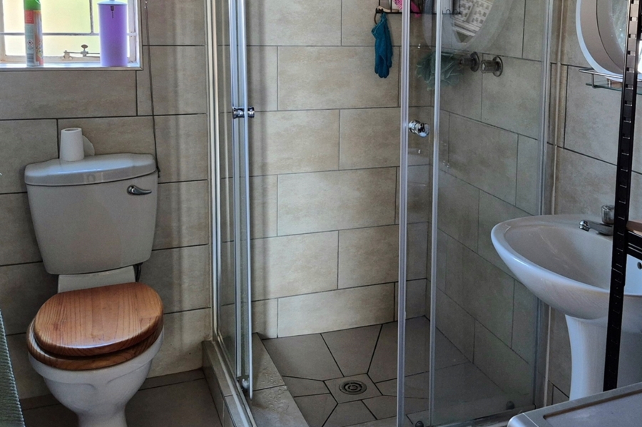 To Let 3 Bedroom Property for Rent in Die Hoewes Gauteng