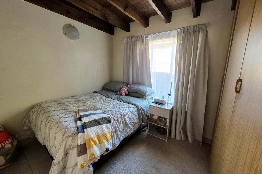 To Let 3 Bedroom Property for Rent in Die Hoewes Gauteng