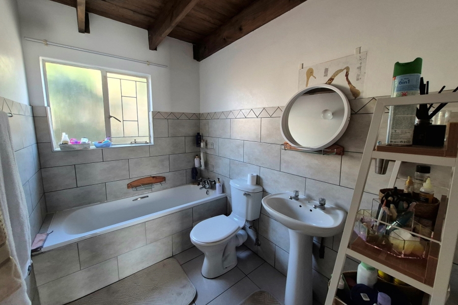 To Let 3 Bedroom Property for Rent in Die Hoewes Gauteng