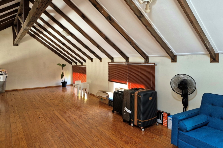 To Let 3 Bedroom Property for Rent in Die Hoewes Gauteng