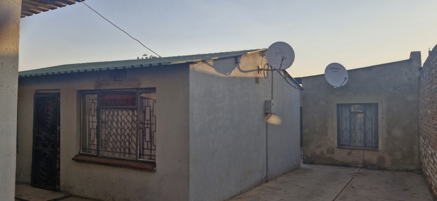 2 Bedroom Property for Sale in Mamelodi Gauteng