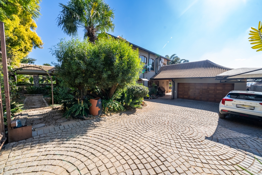 4 Bedroom Property for Sale in Bedfordview Gauteng