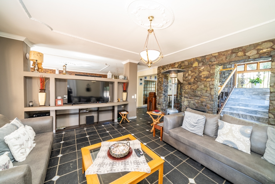 4 Bedroom Property for Sale in Bedfordview Gauteng