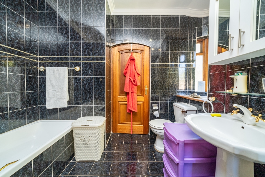 4 Bedroom Property for Sale in Bedfordview Gauteng