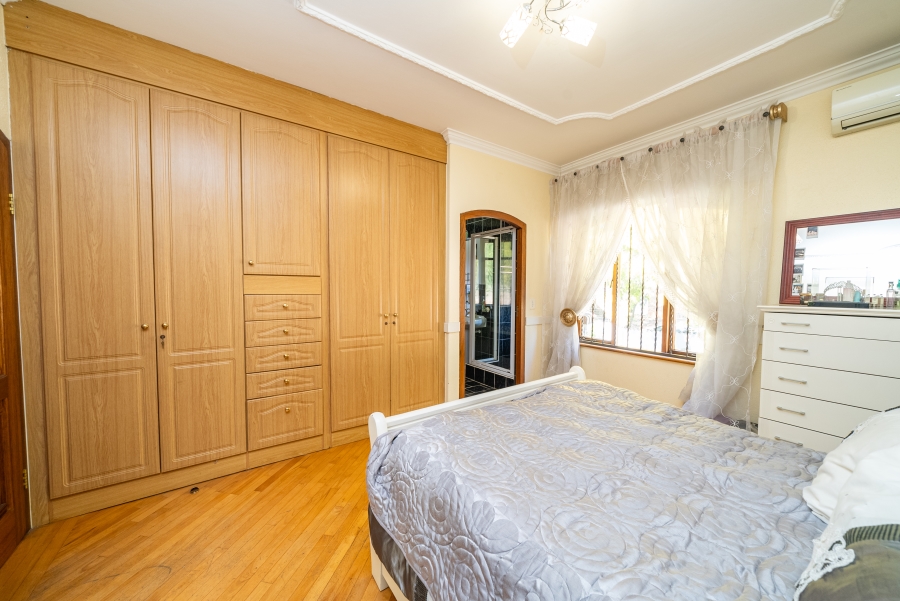 4 Bedroom Property for Sale in Bedfordview Gauteng