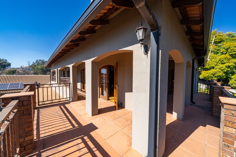 4 Bedroom Property for Sale in Bedfordview Gauteng
