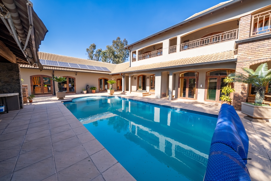 4 Bedroom Property for Sale in Bedfordview Gauteng