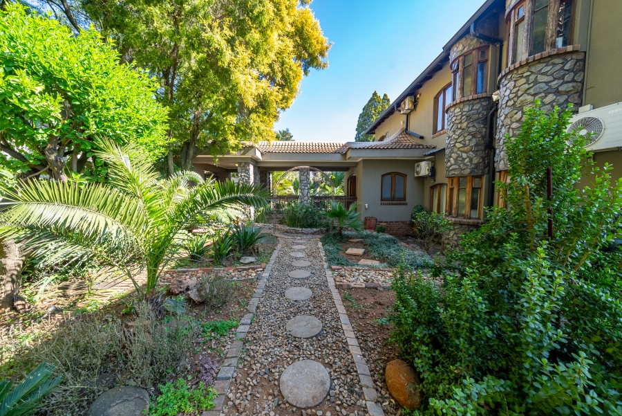 4 Bedroom Property for Sale in Bedfordview Gauteng