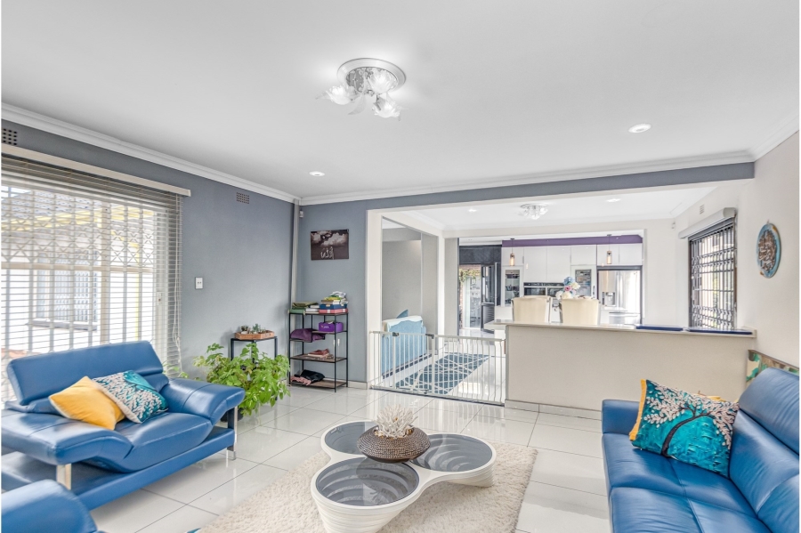 3 Bedroom Property for Sale in Discovery Gauteng