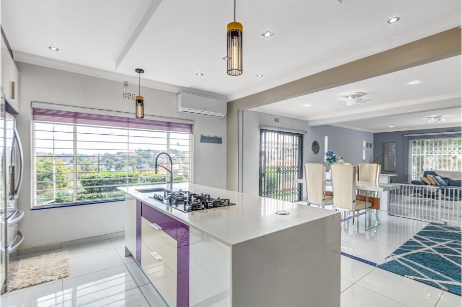 3 Bedroom Property for Sale in Discovery Gauteng